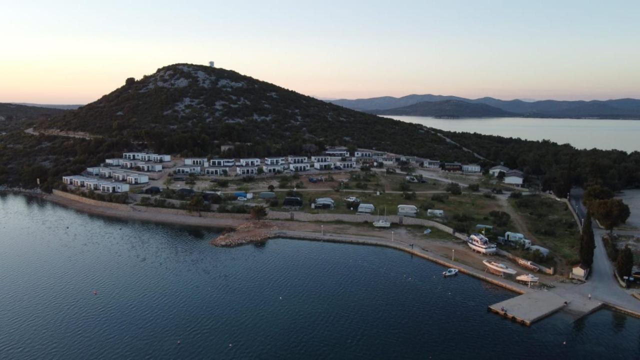 O'Fig Mobile Home Tisno Buitenkant foto